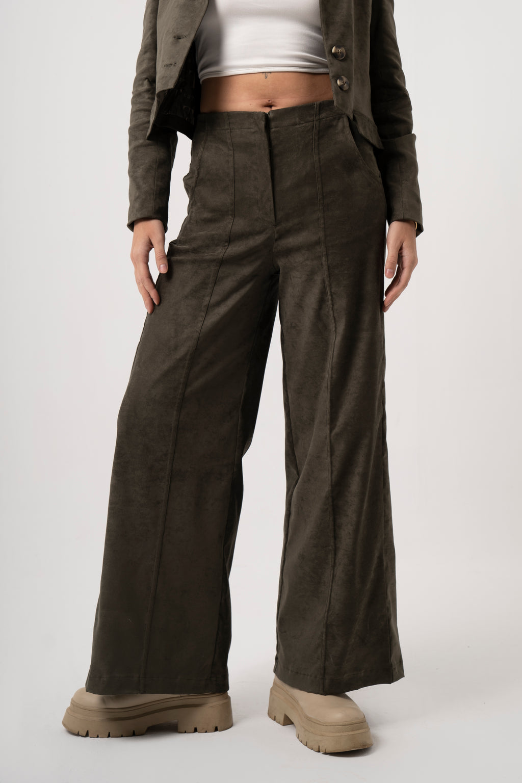 Lumière Pants in Olive Green