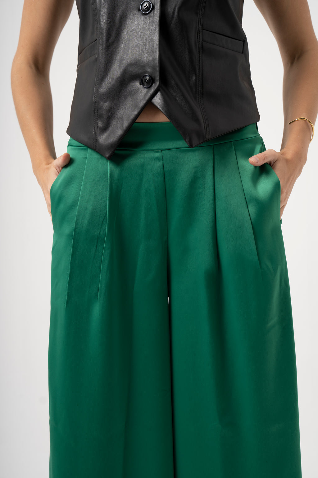 Rebelle Vest