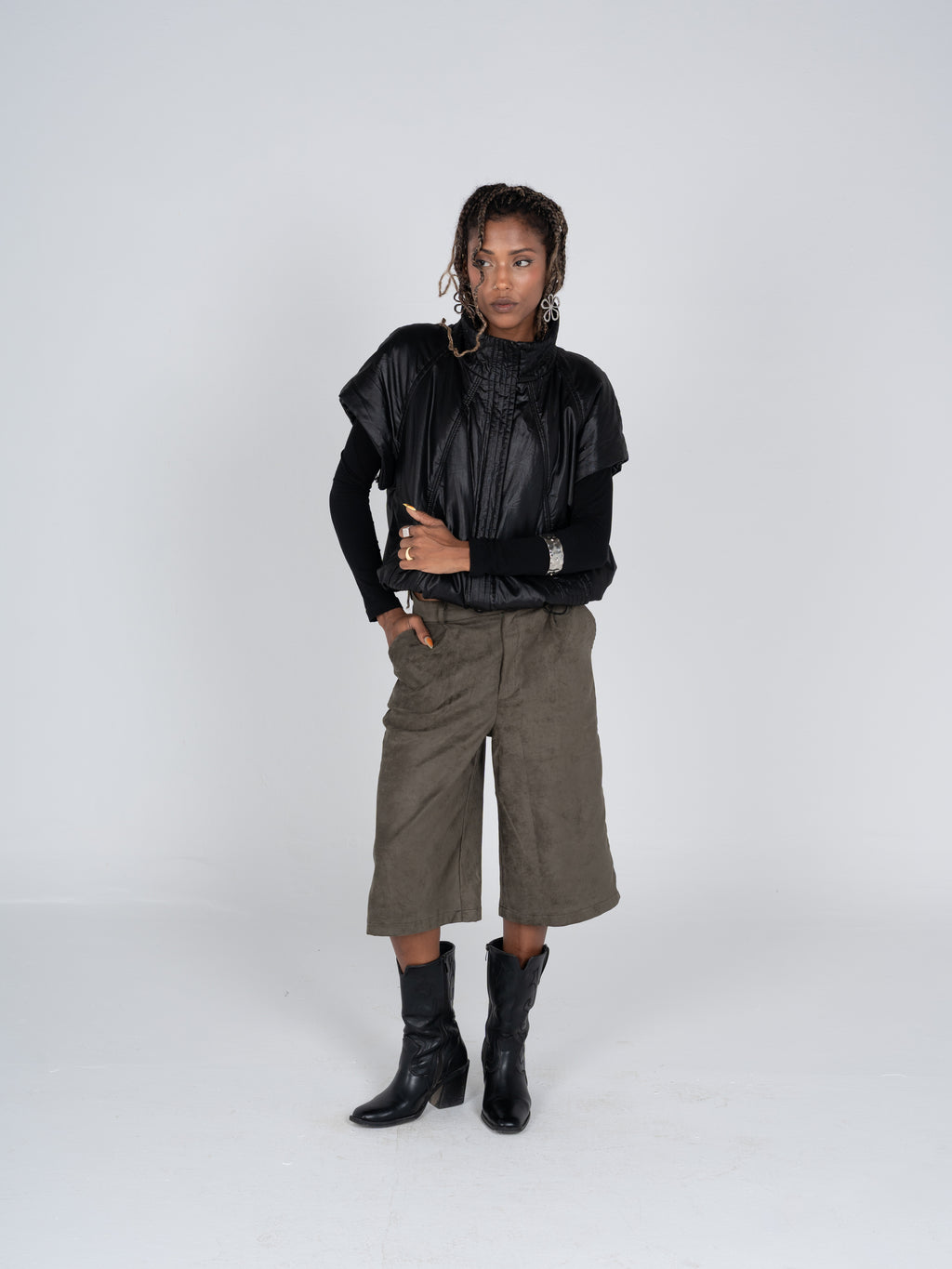 Bermuda Olive Shorts