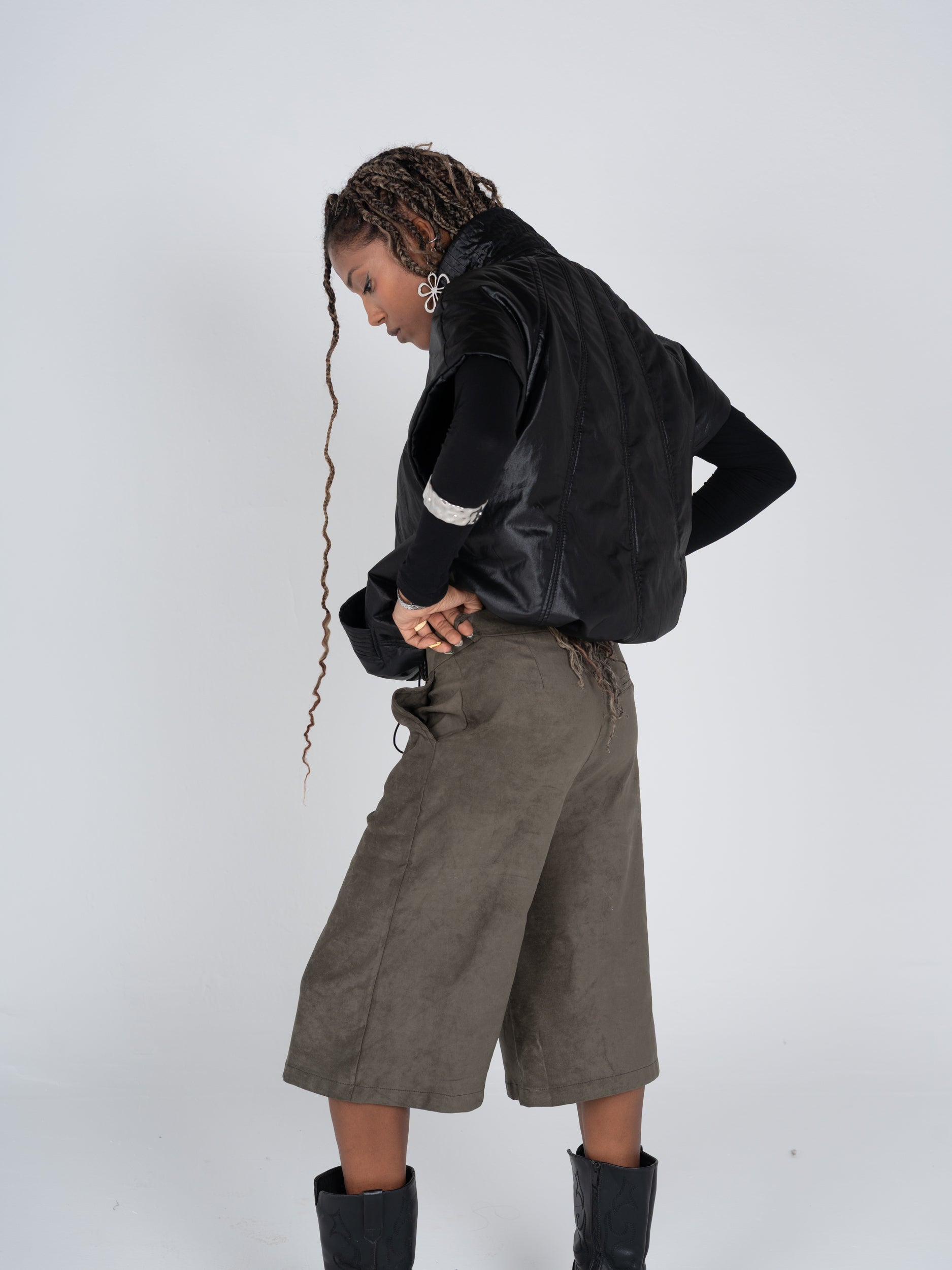 Bermuda Olive Shorts