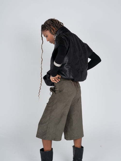 Bermuda Olive Shorts